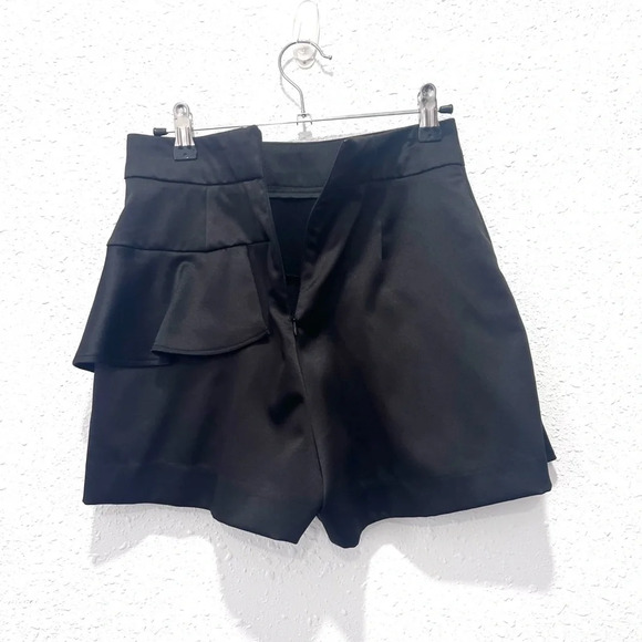 Zara Stylish Black Ruffled Skort XS - Picture 7 of 7